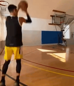 林书豪新的投篮手型姿势教学（为进NBA拼了）